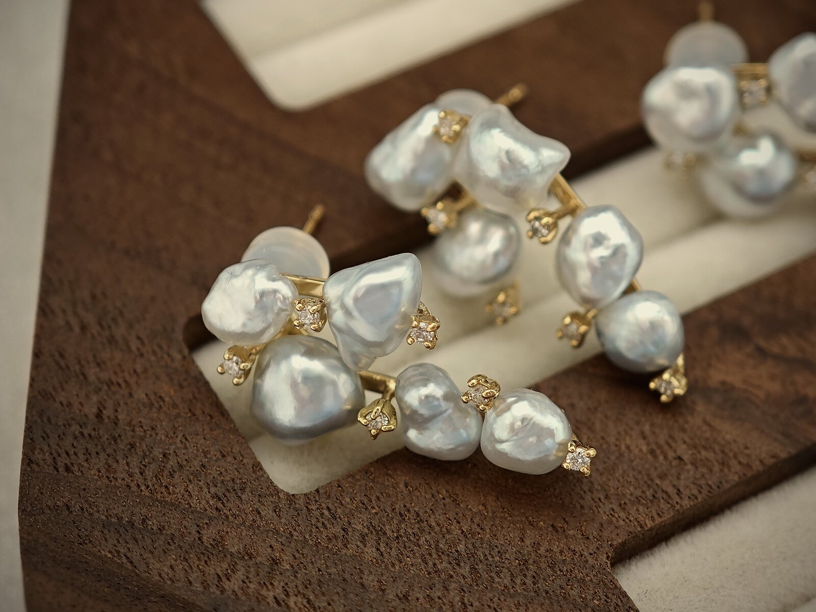 earrings, 02